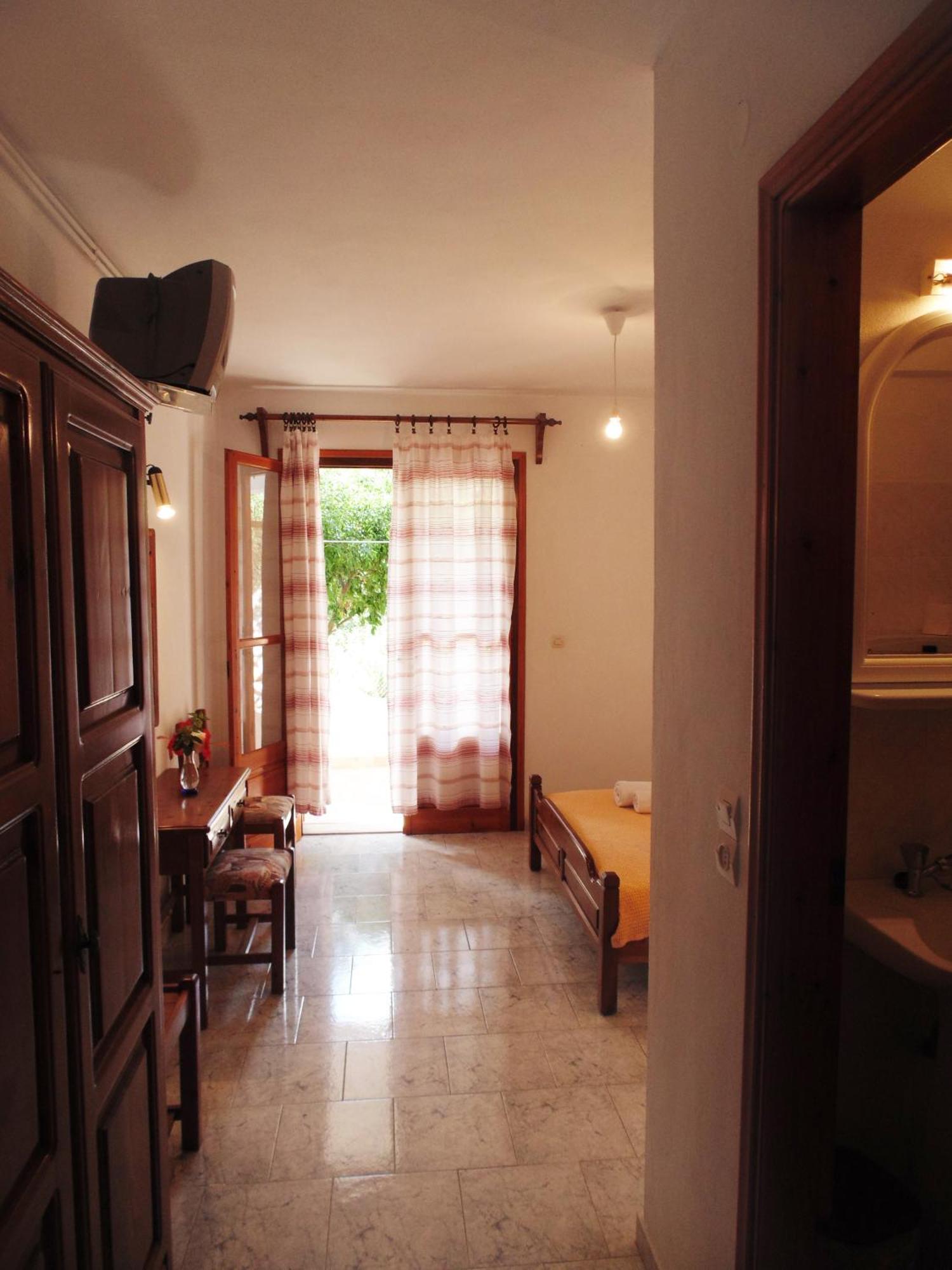 Villa Melini Патитири Номер фото